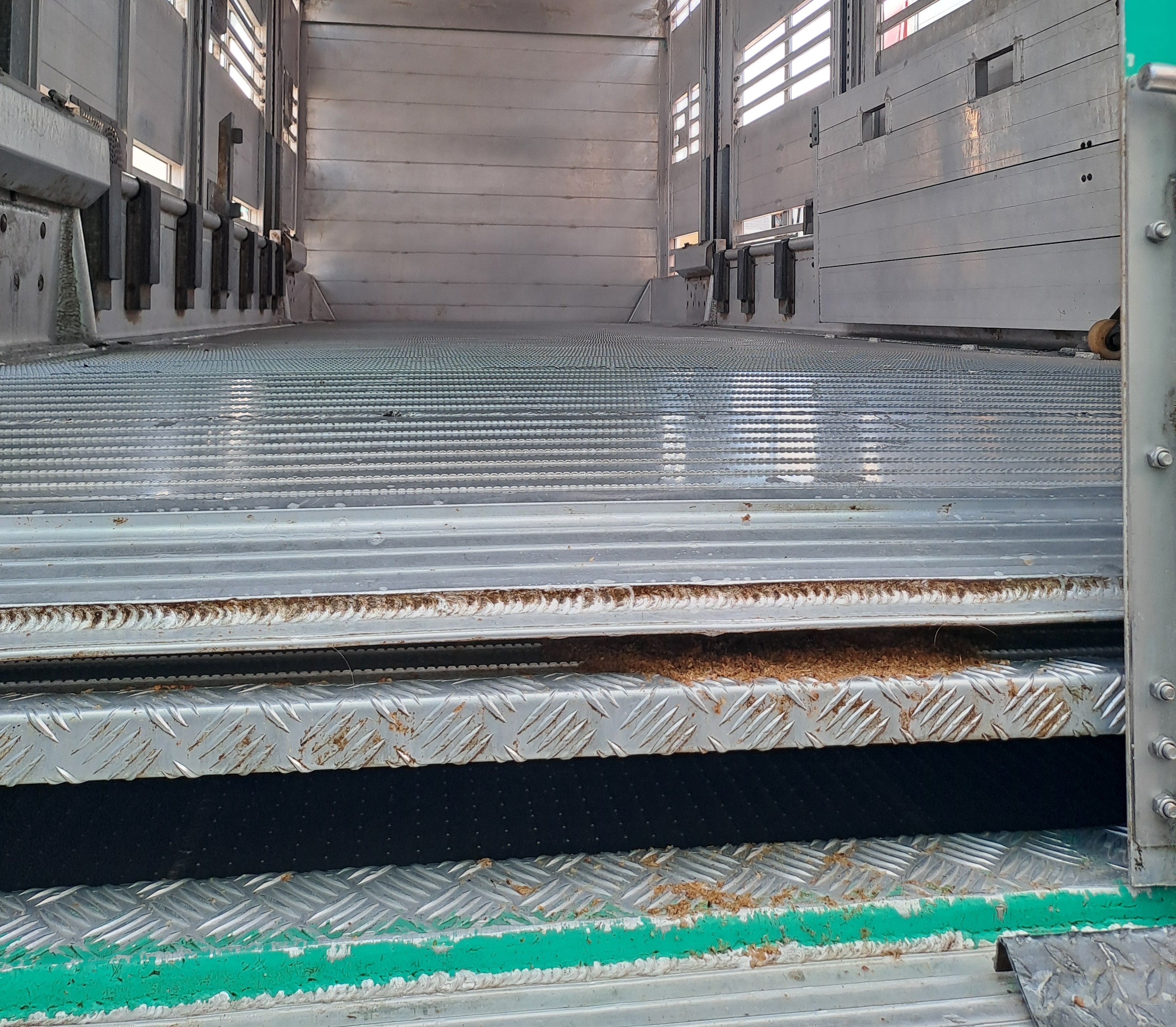 Immagine 2: lo sporco &egrave; nei dettagli